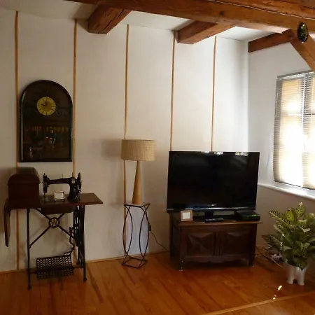 Holiday home Au Brochet